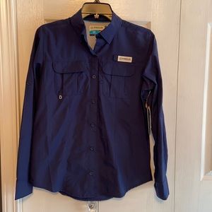 ❤️NWT❤️ Magellan fishing gear long sleeve shirt. XS